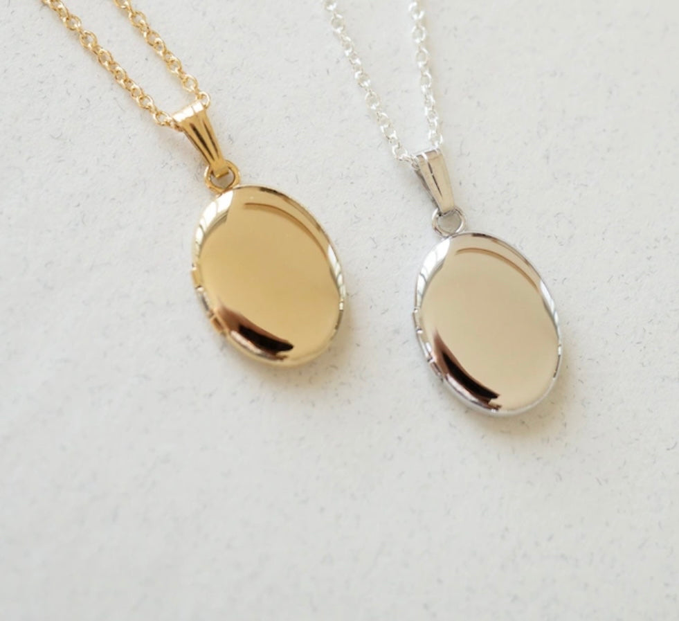 The Heirloom Minimalist Locket